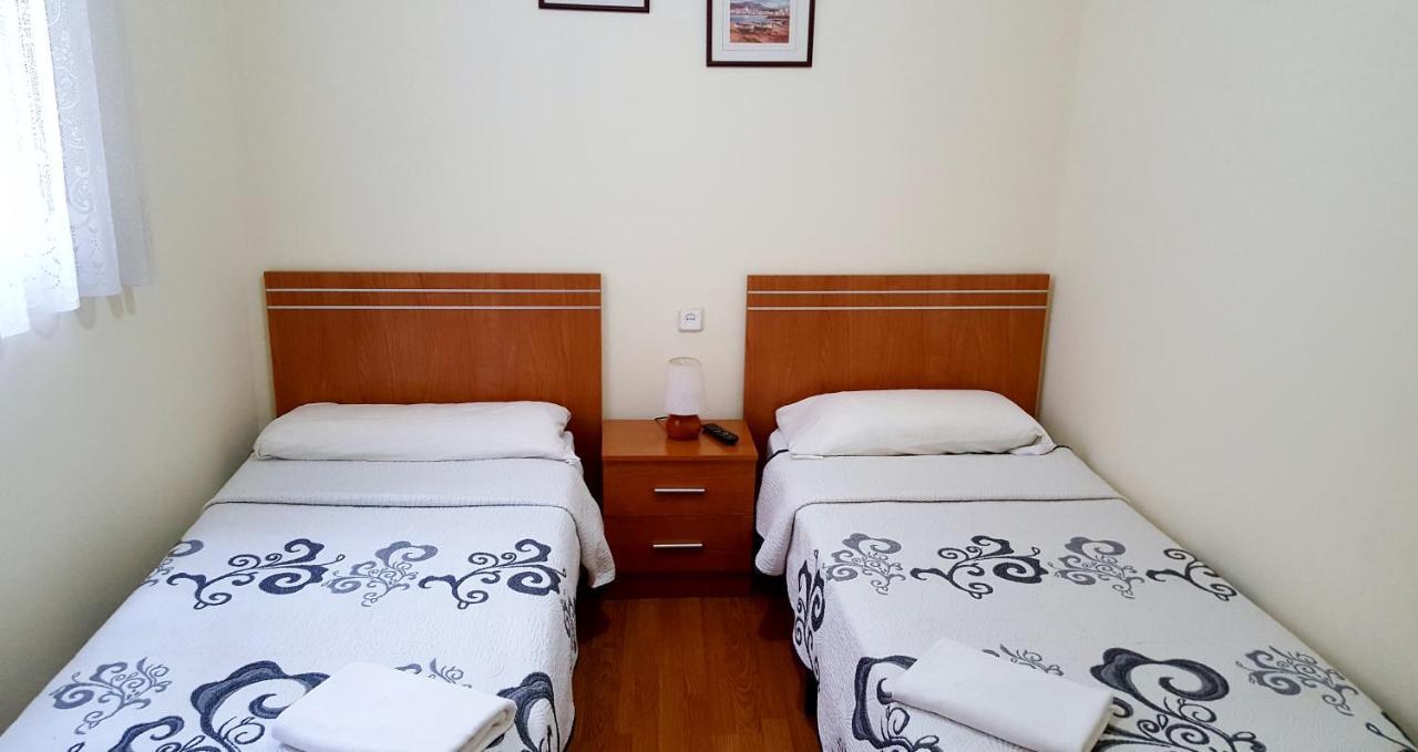 Hostal Machín Madrid Exteriér fotografie